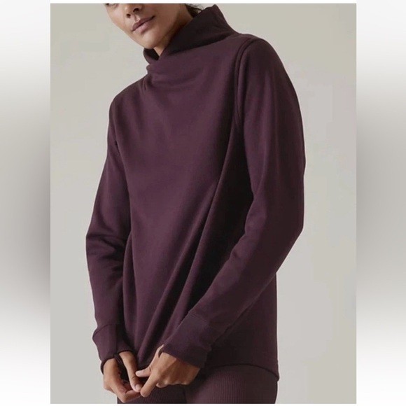 Athleta Sweaters - Athleta Cozy Karma Twist Neck Sweatshirt — Spiced Cabernet — Sz XS